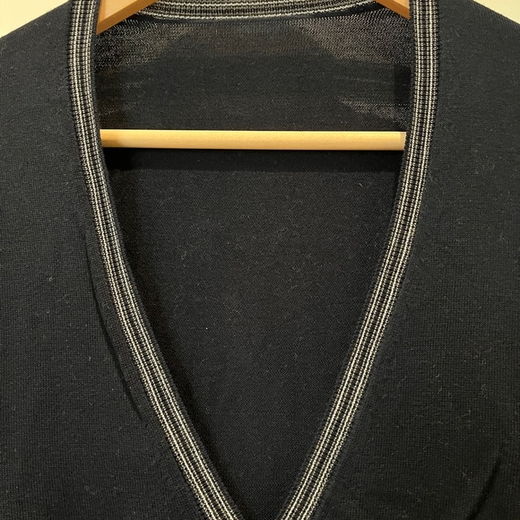 Club Monaco cardigan sweater - Picture 2 of 3